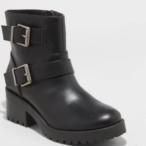 Sale! All Edge Double Buckle Bootie